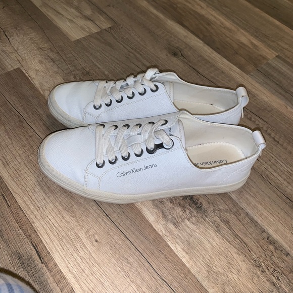 Pre owned! - Picture 1 of 2